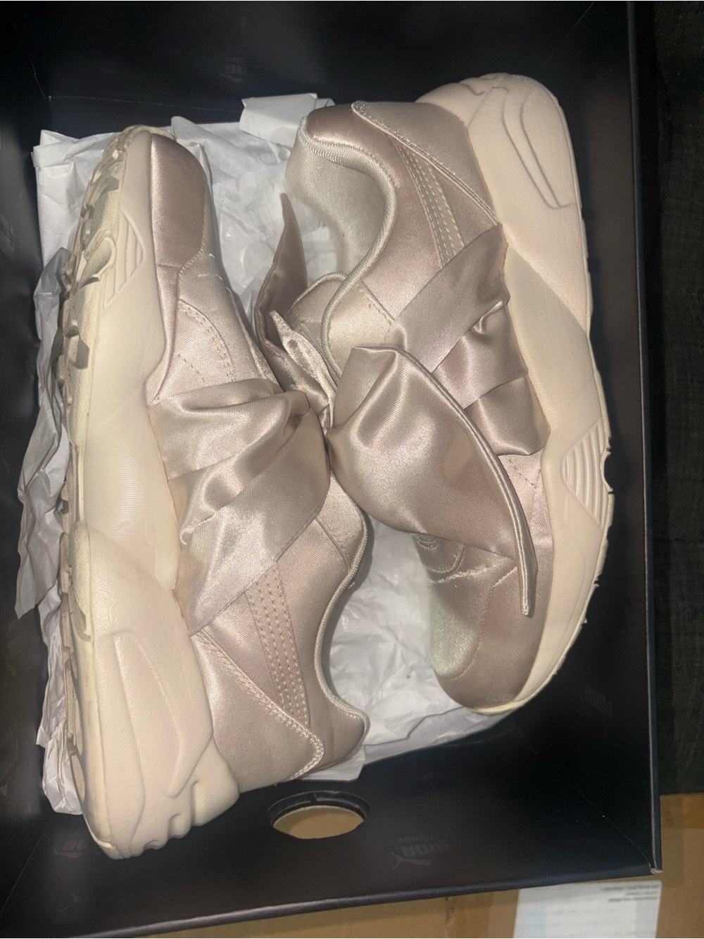 Bow sneaker fenty